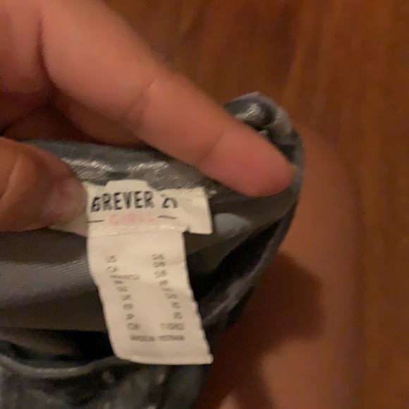 Forever 21 girls. Girls 5/6. Gray - Picture 3 of 3